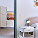 מלון דירות Vento Di Mare פיראינו