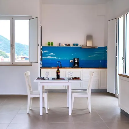 Vento Di Mare Aparthotel Piraino